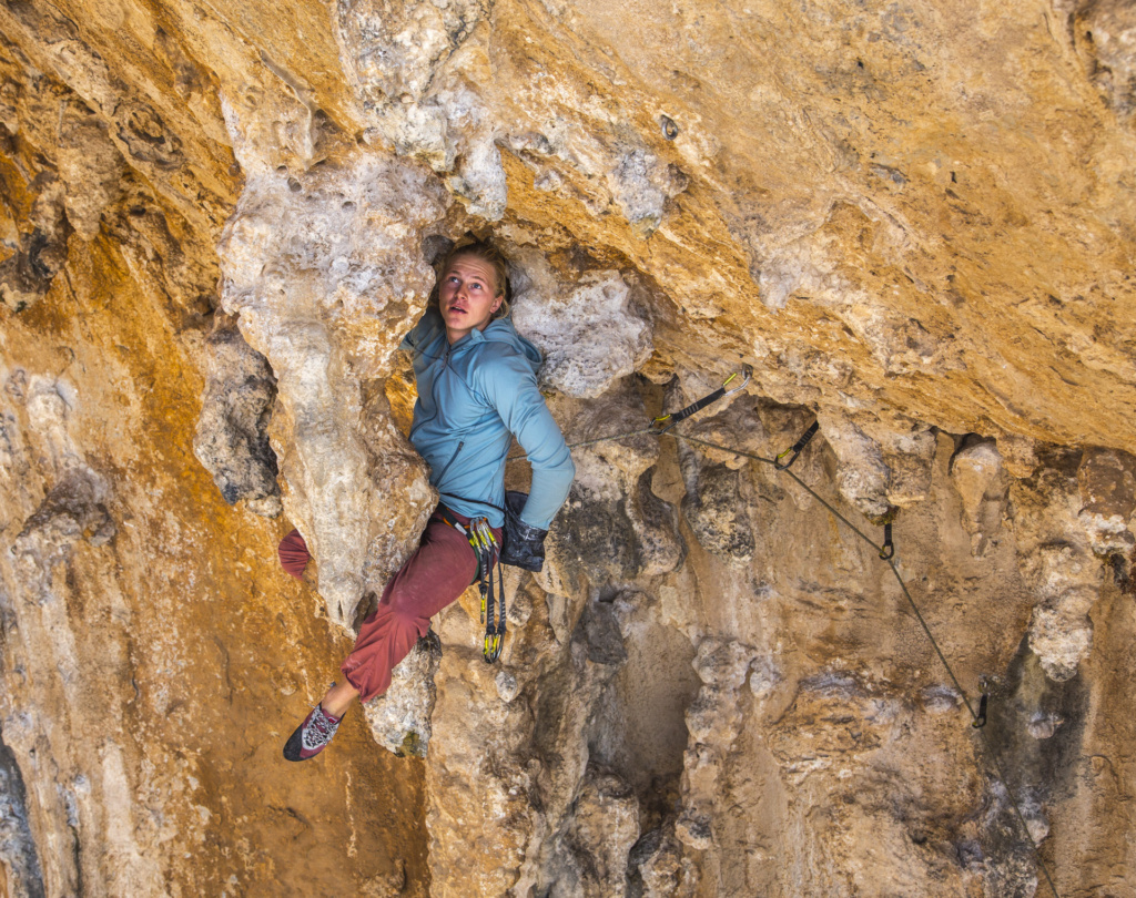 Oscar Carlsson at Kalymnos Grande Grotta, Greece, Photographer, filmmaker, Alexander Ryden, Klättring, fotograf klättring, filmare klättring, fotograf klättring, filmare klättring