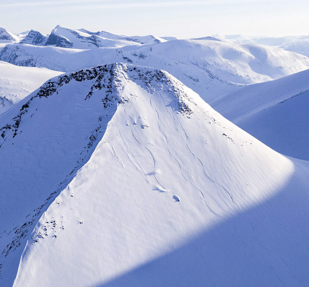 Morgan Salén, Skiing high mountain in Lapland, Sweden, Photographer, filmmaker, Alexander Ryden, Skidåkning