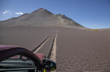 Max Stöckl, Sets WORLD RECORD, Fastest MTB, Downhill 167KPH, Alexander Ryden, Atacama Desert, Chile, Base camp