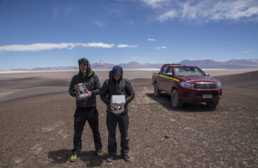 Max Stöckl, Sets WORLD RECORD, Fastest MTB, Downhill 167KPH, Alexander Ryden, Atacama Desert, Chile, Drone Operator