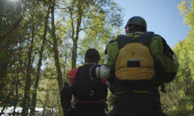 Marcus Junkka forspaddling, Kajak, Alexander Ryden Adventure filmmaker, Ristafallet kajak